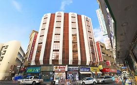Oyo 329 Down Town Hotel
